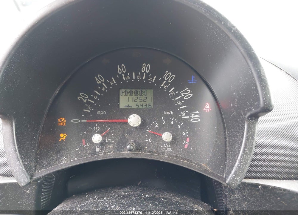 2005 VOLKSWAGEN NEW BEETLE GLS VIN: 3VWCM31Y75M368250