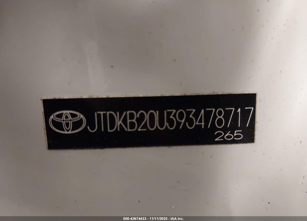 2009 TOYOTA PRIUS VIN: JTDKB20U393478717