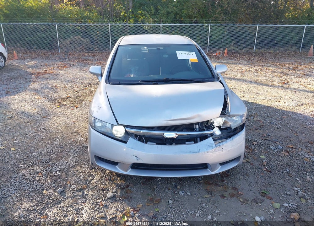 2010 HONDA CIVIC LX VIN: 2HGFA1F50AH533884