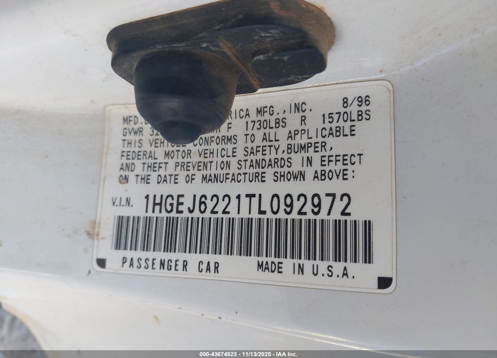 1996 HONDA CIVIC DX VIN: 1HGEJ6221TL092972