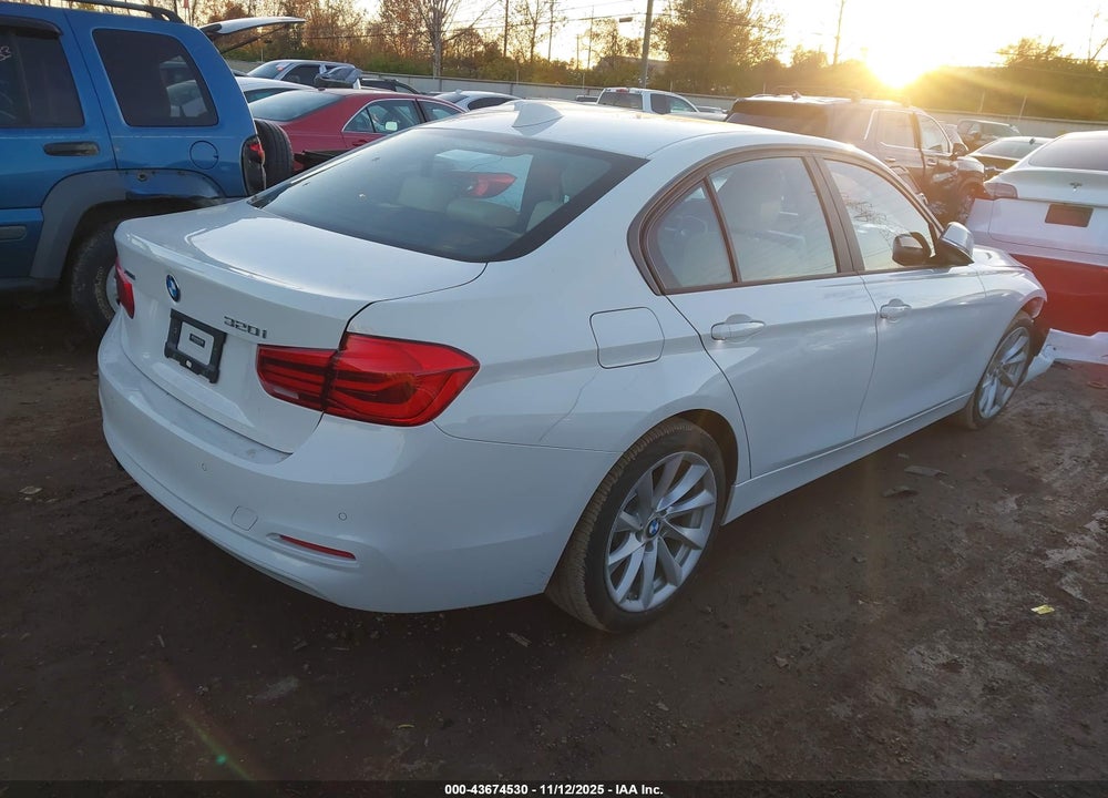 2018 BMW 320I XDRIVE VIN: WBA8A3C58JA495095