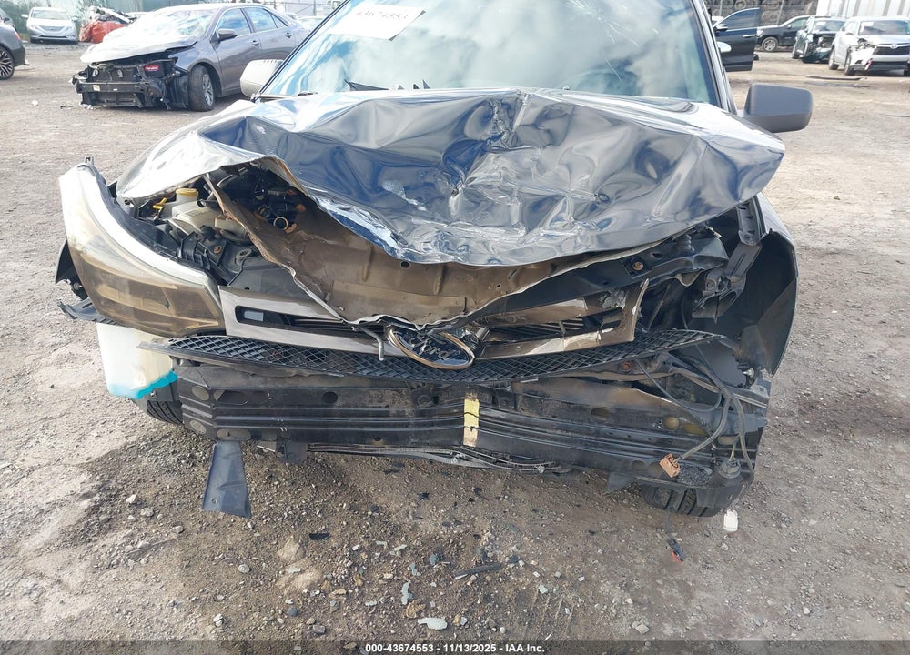2010 FORD FOCUS SE VIN: 1FAHP3FN9AW285210