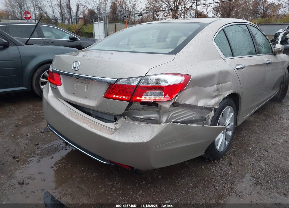 2014 HONDA ACCORD EX-L VIN: 1HGCR2F82EA060702