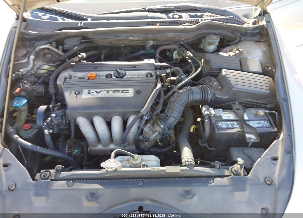 2004 HONDA ACCORD 2.4 LX VIN: 3HGCM56354G709848