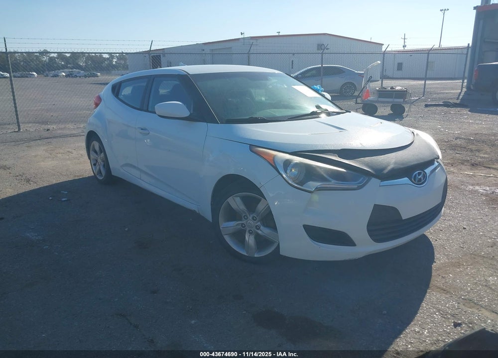 2013 HYUNDAI VELOSTER BASE W/BLACK VIN: KMHTC6AD1DU093727