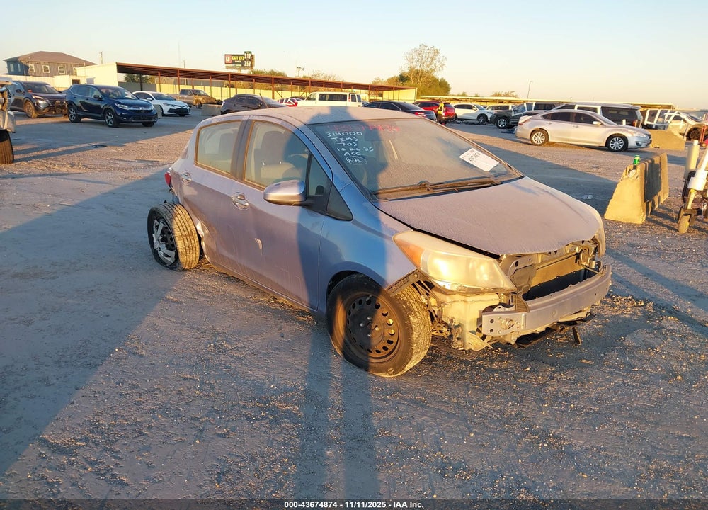 2013 TOYOTA YARIS LE VIN: JTDKTUD33DD551761
