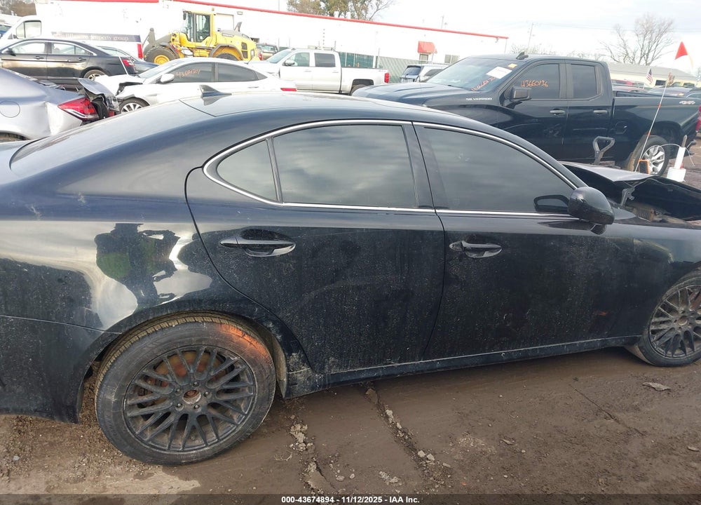 2008 LEXUS IS 250 VIN: JTHCK262685026031