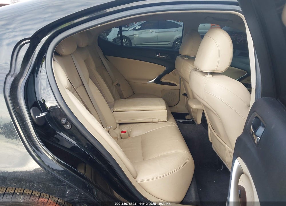 2008 LEXUS IS 250 VIN: JTHCK262685026031