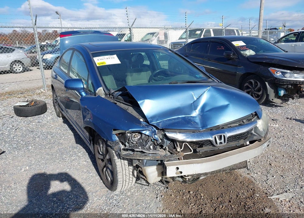 2010 HONDA CIVIC VIN: 19XFA1F81AE042650