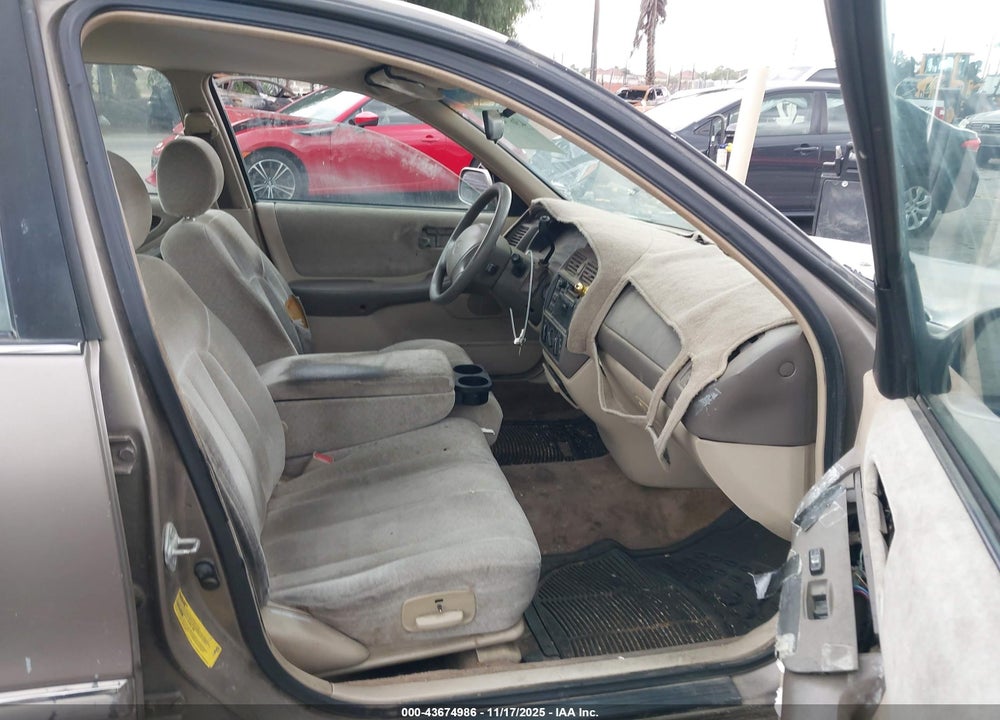 1998 TOYOTA AVALON XL VIN: 4T1BF18B6WU243196