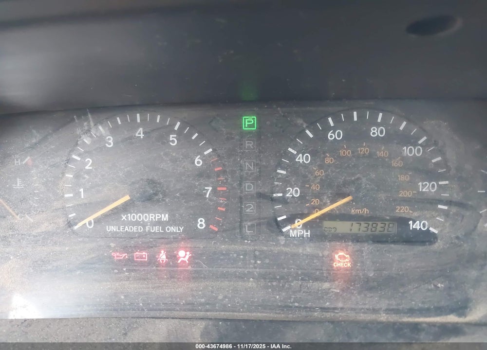 1998 TOYOTA AVALON XL VIN: 4T1BF18B6WU243196