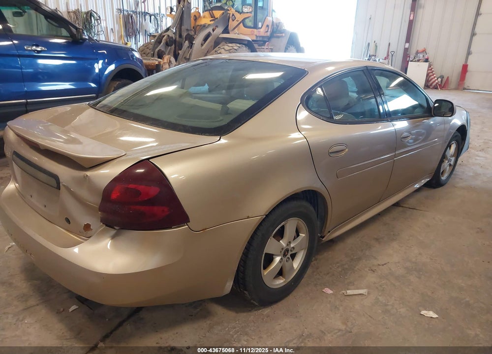 2004 PONTIAC GRAND PRIX GT1 VIN: 2G2WP522X41261443