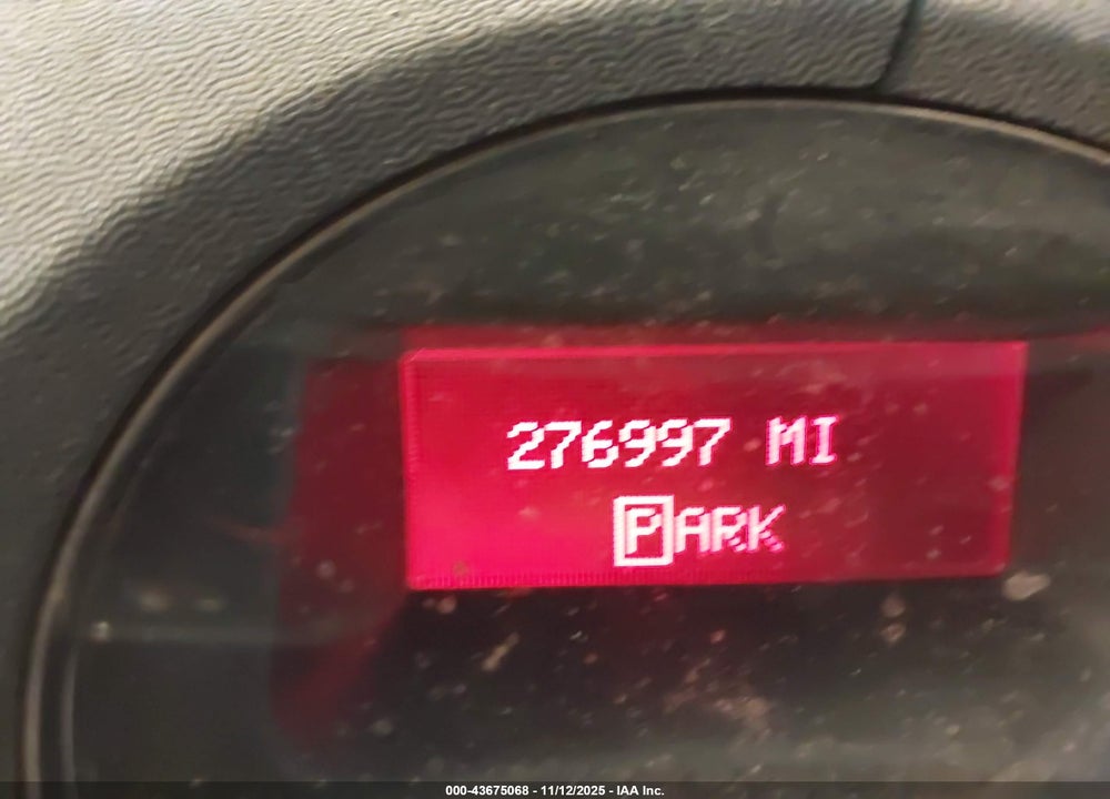 2004 PONTIAC GRAND PRIX GT1 VIN: 2G2WP522X41261443