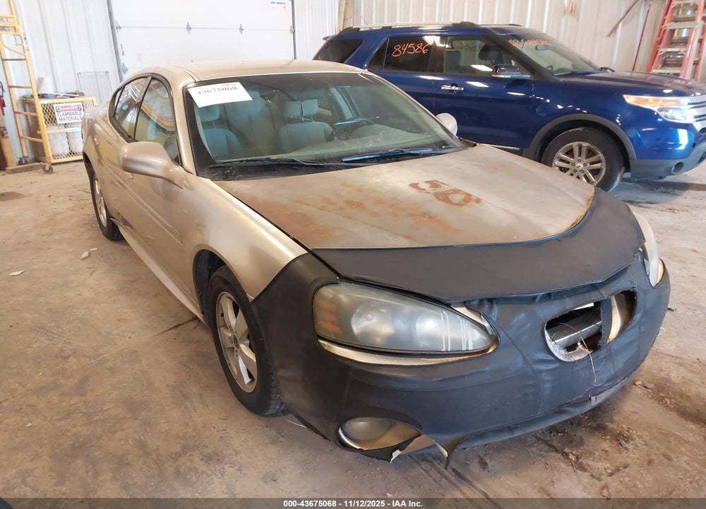 2004 PONTIAC GRAND PRIX GT1 VIN: 2G2WP522X41261443