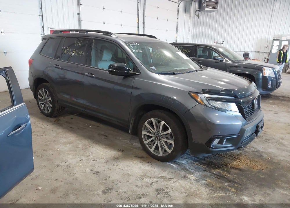 2020 HONDA PASSPORT AWD ELITE VIN: 5FNYF8H00LB015642