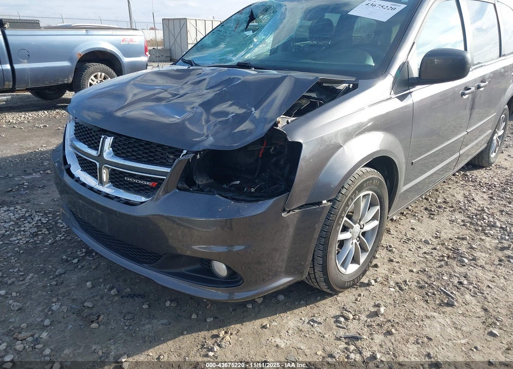 2015 DODGE GRAND CARAVAN SXT PLUS VIN: 2C4RDGCG3FR738595
