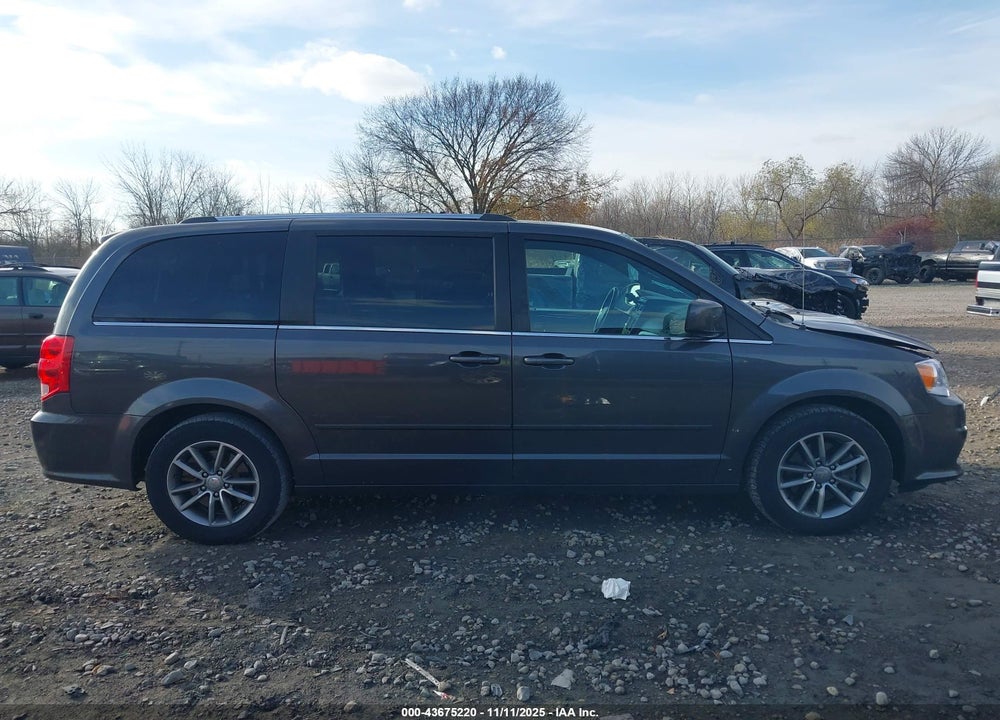 2015 DODGE GRAND CARAVAN SXT PLUS VIN: 2C4RDGCG3FR738595