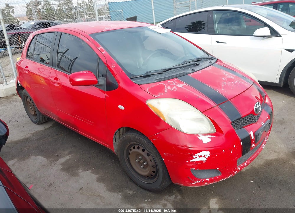 2011 TOYOTA YARIS VIN: JTDKT4K31B5332050