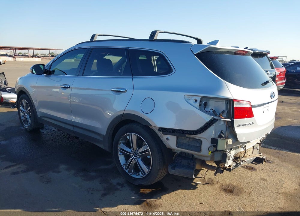 2015 HYUNDAI SANTA FE LIMITED VIN: KM8SRDHF1FU121857