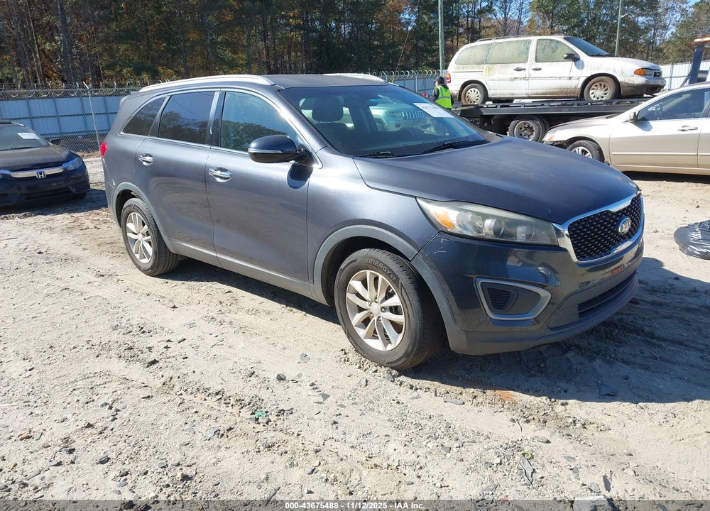 2016 KIA SORENTO 2.4L LX VIN: 5XYPG4A35GG030397