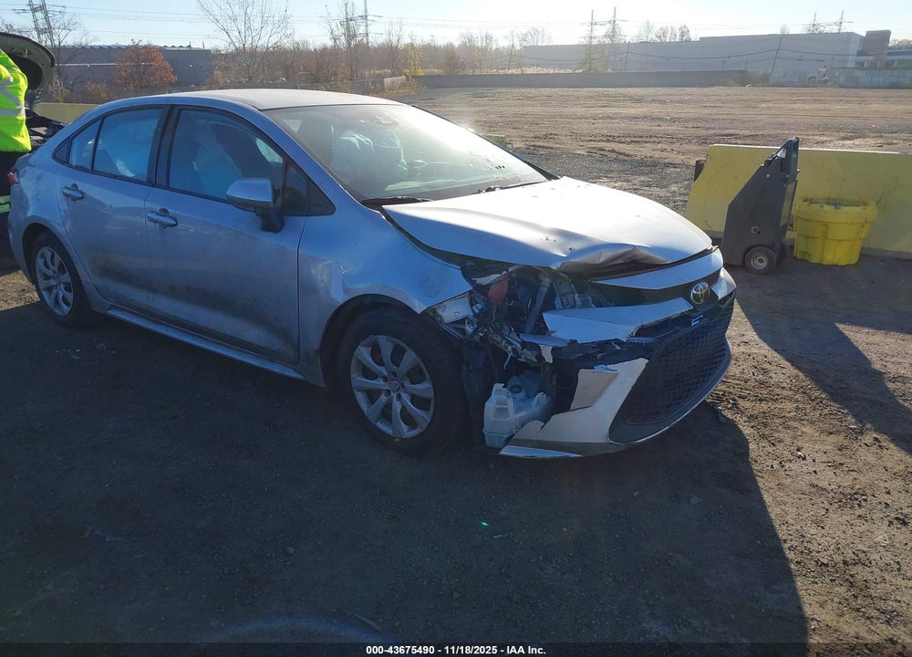 2020 TOYOTA COROLLA LE VIN: 5YFEPRAE4LP036073