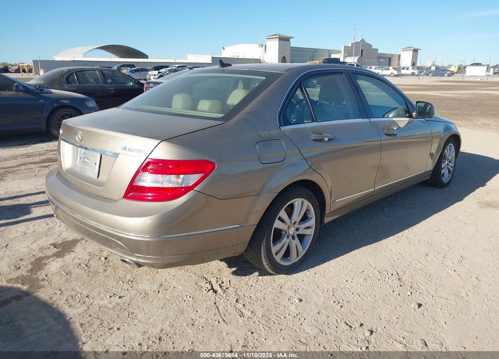 2009 MERCEDES-BENZ C 300 LUXURY 4MATIC/SPORT 4MATIC VIN: WDDGF81X69R076392