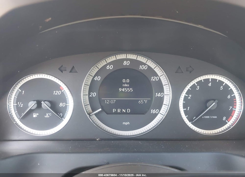 2009 MERCEDES-BENZ C 300 LUXURY 4MATIC/SPORT 4MATIC VIN: WDDGF81X69R076392