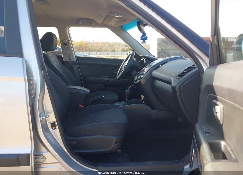 2010 KIA SOUL VIN: KNDJT2A23A7702006