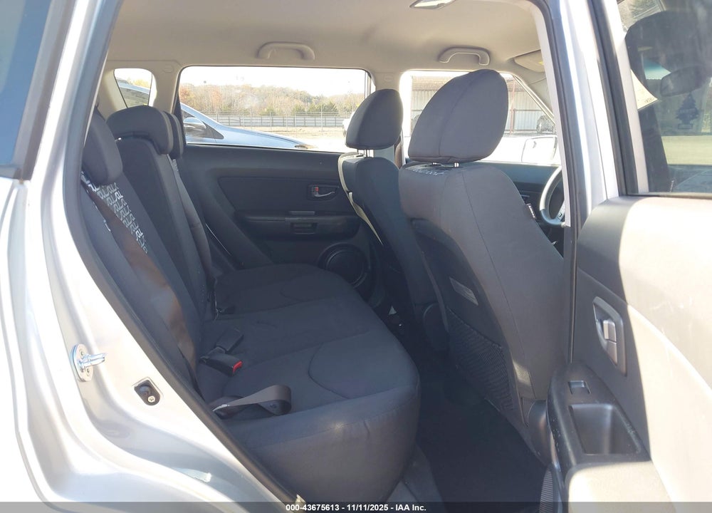 2010 KIA SOUL VIN: KNDJT2A23A7702006