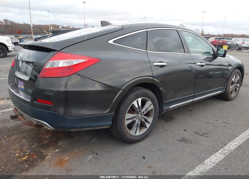 2013 HONDA CROSSTOUR VIN: 5J6TF2H5XDL002442