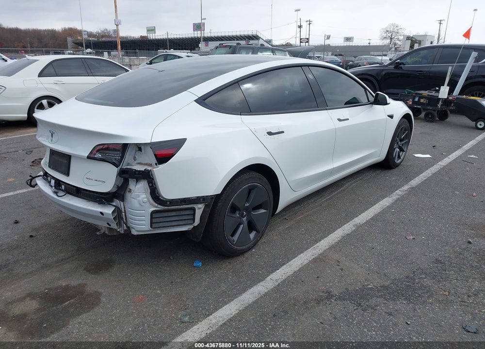 2022 TESLA MODEL 3 LONG RANGE DUAL MOTOR ALL-WHEEL DRIVE VIN: 5YJ3E1EB0NF339221