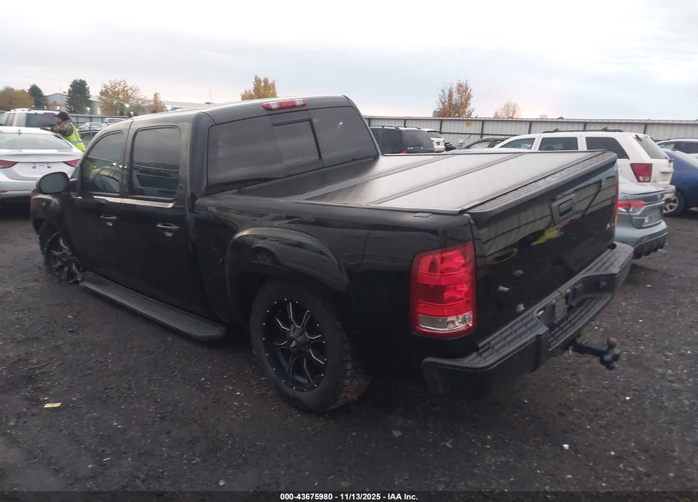 2008 GMC SIERRA 1500 VIN: 2GTEK13M681220800