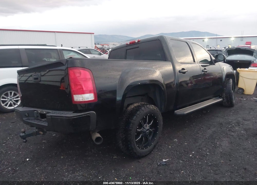 2008 GMC SIERRA 1500 VIN: 2GTEK13M681220800