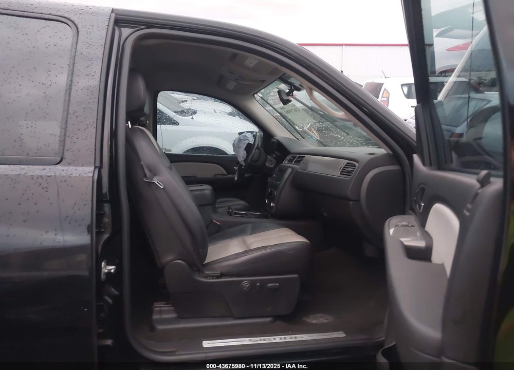 2008 GMC SIERRA 1500 VIN: 2GTEK13M681220800