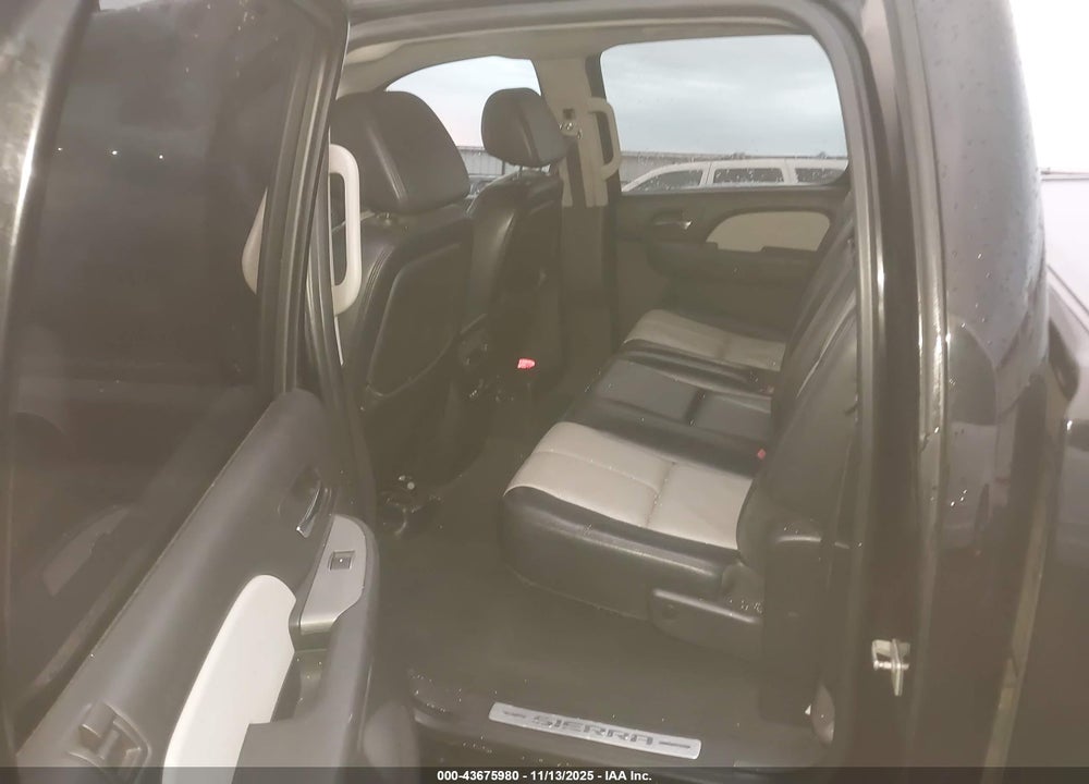 2008 GMC SIERRA 1500 VIN: 2GTEK13M681220800