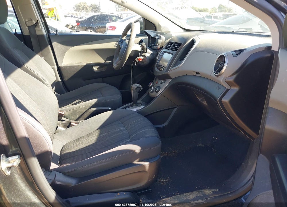 2016 CHEVROLET SONIC LT AUTO VIN: 1G1JC6SG0G4149500