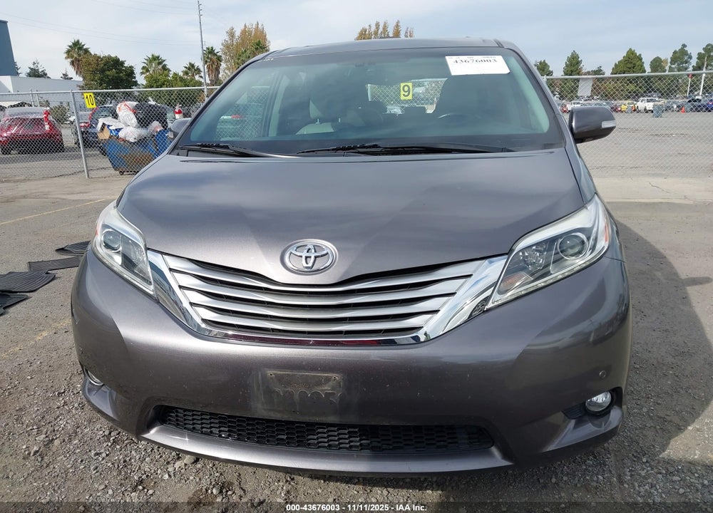 2017 TOYOTA SIENNA LIMITED PREMIUM 7 PASSENGER VIN: 5TDYZ3DC9HS880462