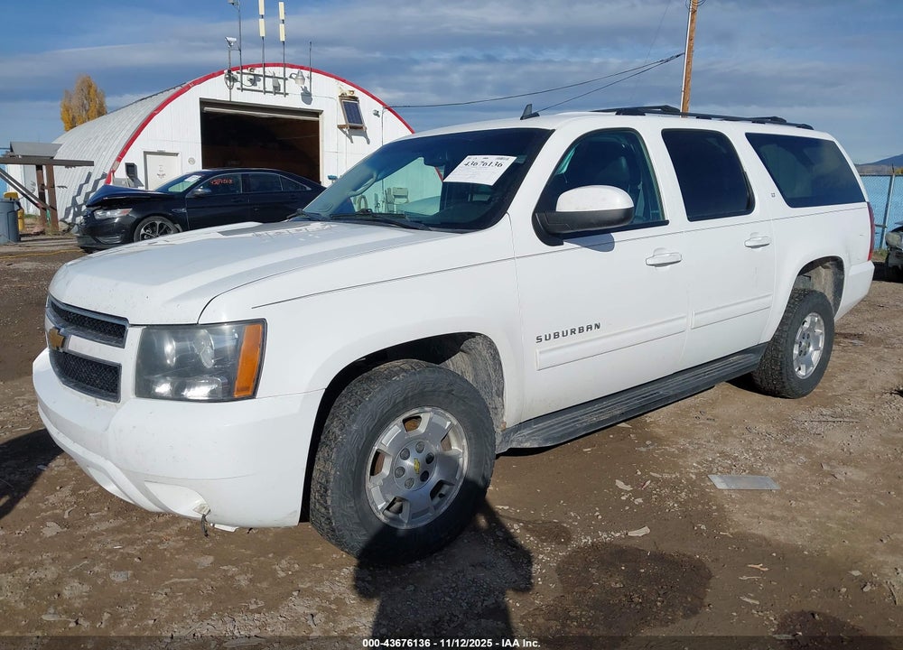 2014 CHEVROLET SUBURBAN 1500 LT VIN: 1GNSKJE76ER234362