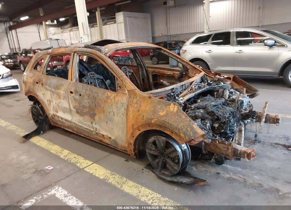 2022 KIA NIRO EX PREMIUM VIN: KNDCE3LC5N5493805