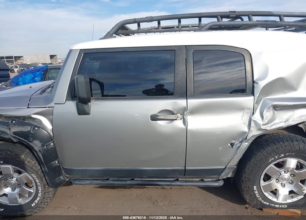 2010 TOYOTA FJ CRUISER VIN: JTEBU4BF9AK089428