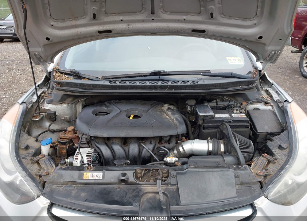 2013 HYUNDAI ELANTRA GLS VIN: 5NPDH4AE8DH264071