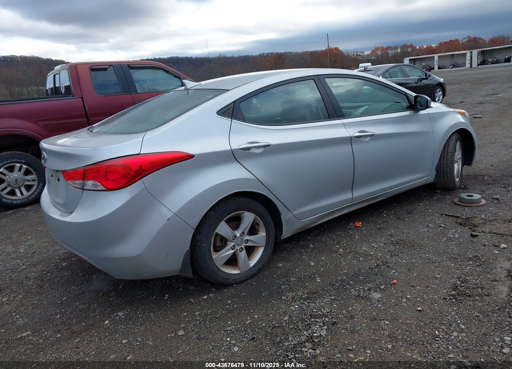 2013 HYUNDAI ELANTRA GLS VIN: 5NPDH4AE8DH264071