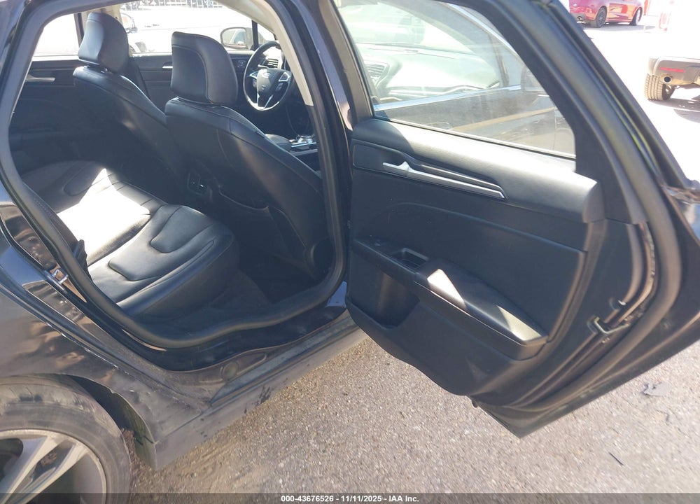 2020 FORD FUSION VIN: 3FA6P0D91LR136968