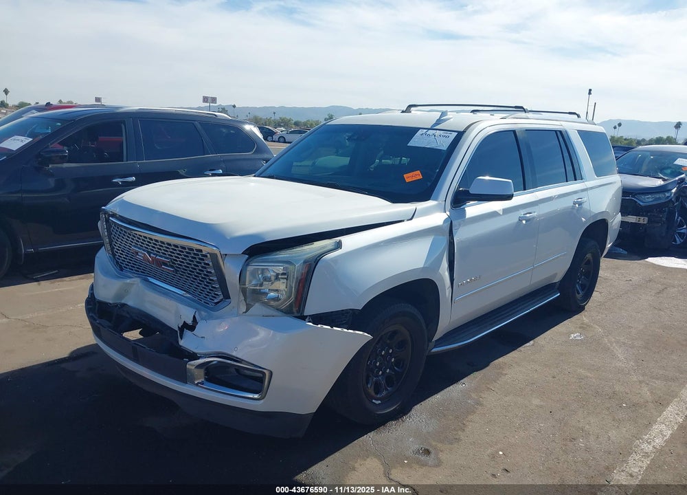 2016 GMC YUKON DENALI VIN: 1GKS2CKJ8GR210852