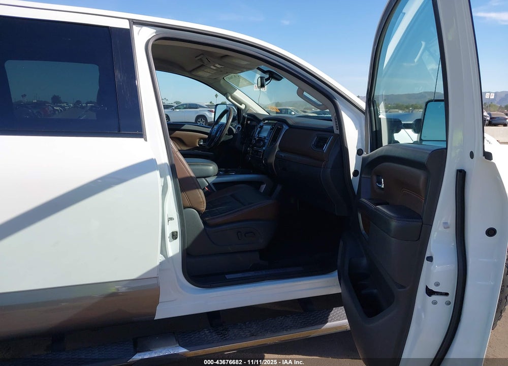 2016 NISSAN TITAN XD PLATINUM RESERVE DIESEL VIN: 1N6BA1F40GN510106
