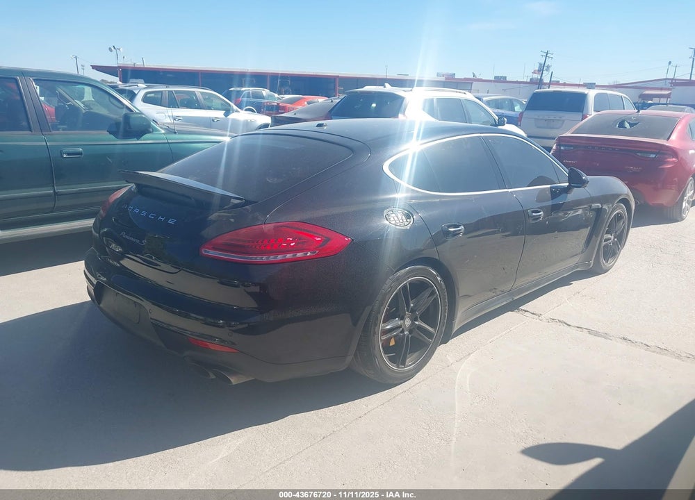 2015 PORSCHE PANAMERA S VIN: WP0AB2A77FL050794