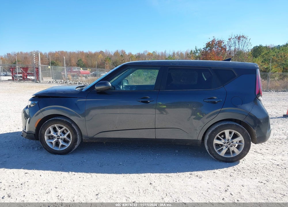 2023 KIA SOUL LX VIN: KNDJ23AU7P7205432
