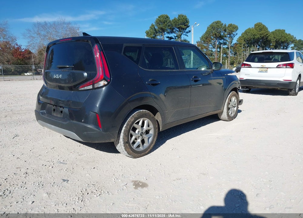 2023 KIA SOUL LX VIN: KNDJ23AU7P7205432