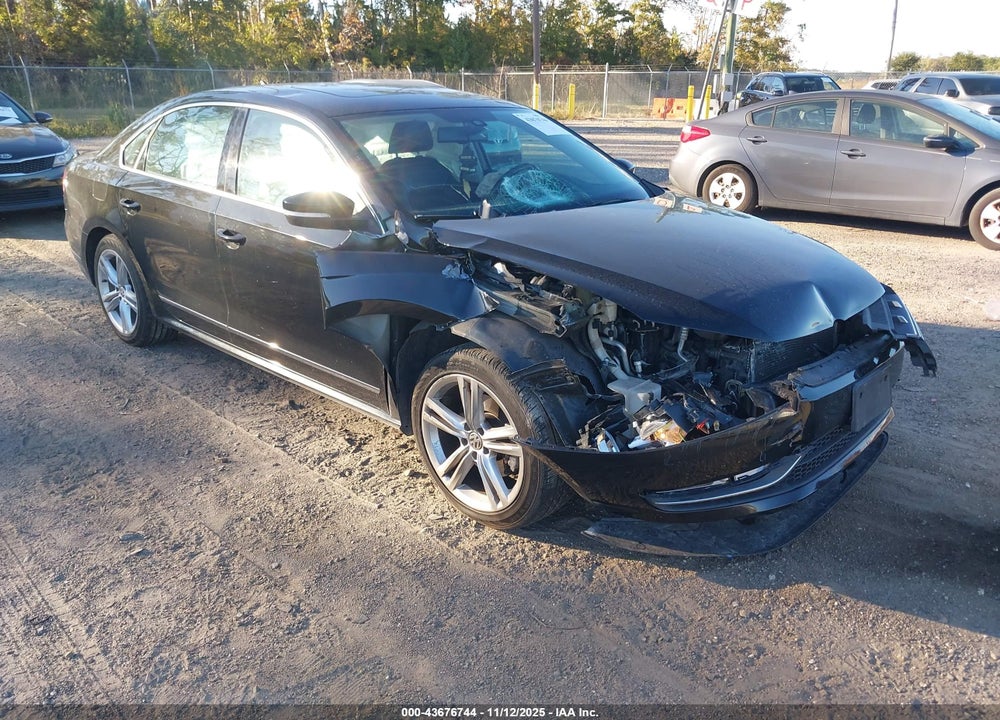2014 VOLKSWAGEN PASSAT 2.0L TDI SEL PREMIUM VIN: 1VWCN7A39EC094611