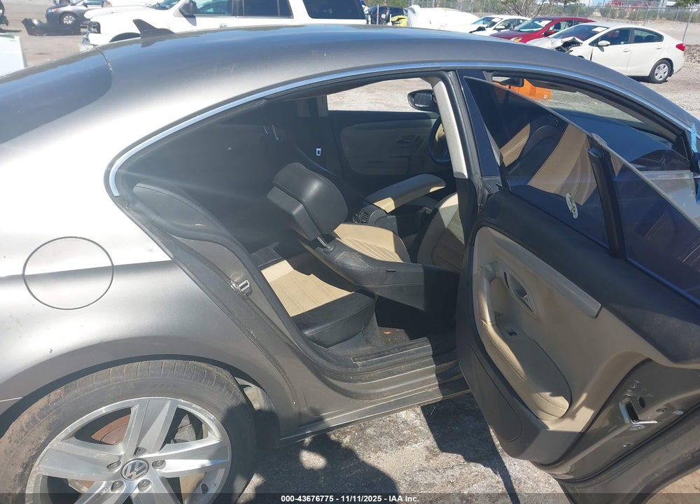 2013 VOLKSWAGEN CC 2.0T SPORT VIN: WVWBN7AN1DE531990